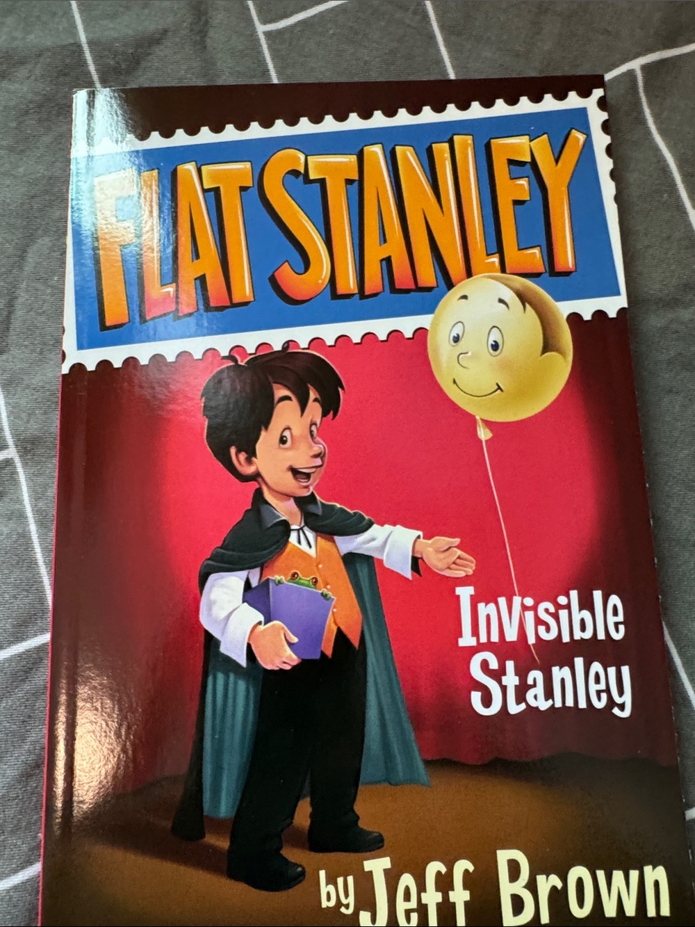 The Flat Stanley Collection by Jeff Brown - Yellow & Green Book - Picture 10 of 12